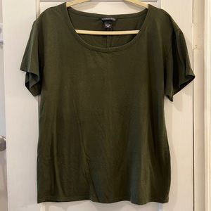 Victoria’s Secret olive green tshirt